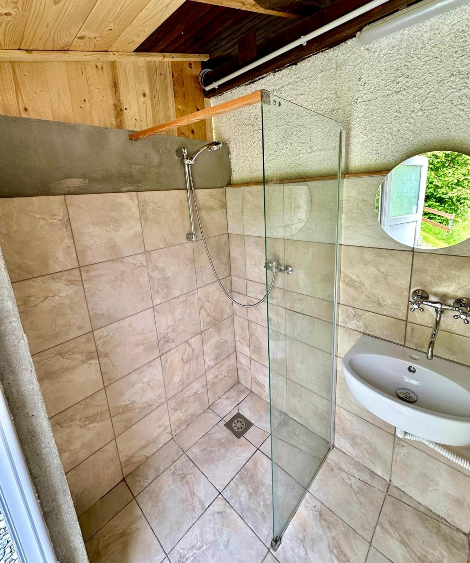 Hotel Glamping Krn Kobarid Zewnętrze zdjęcie